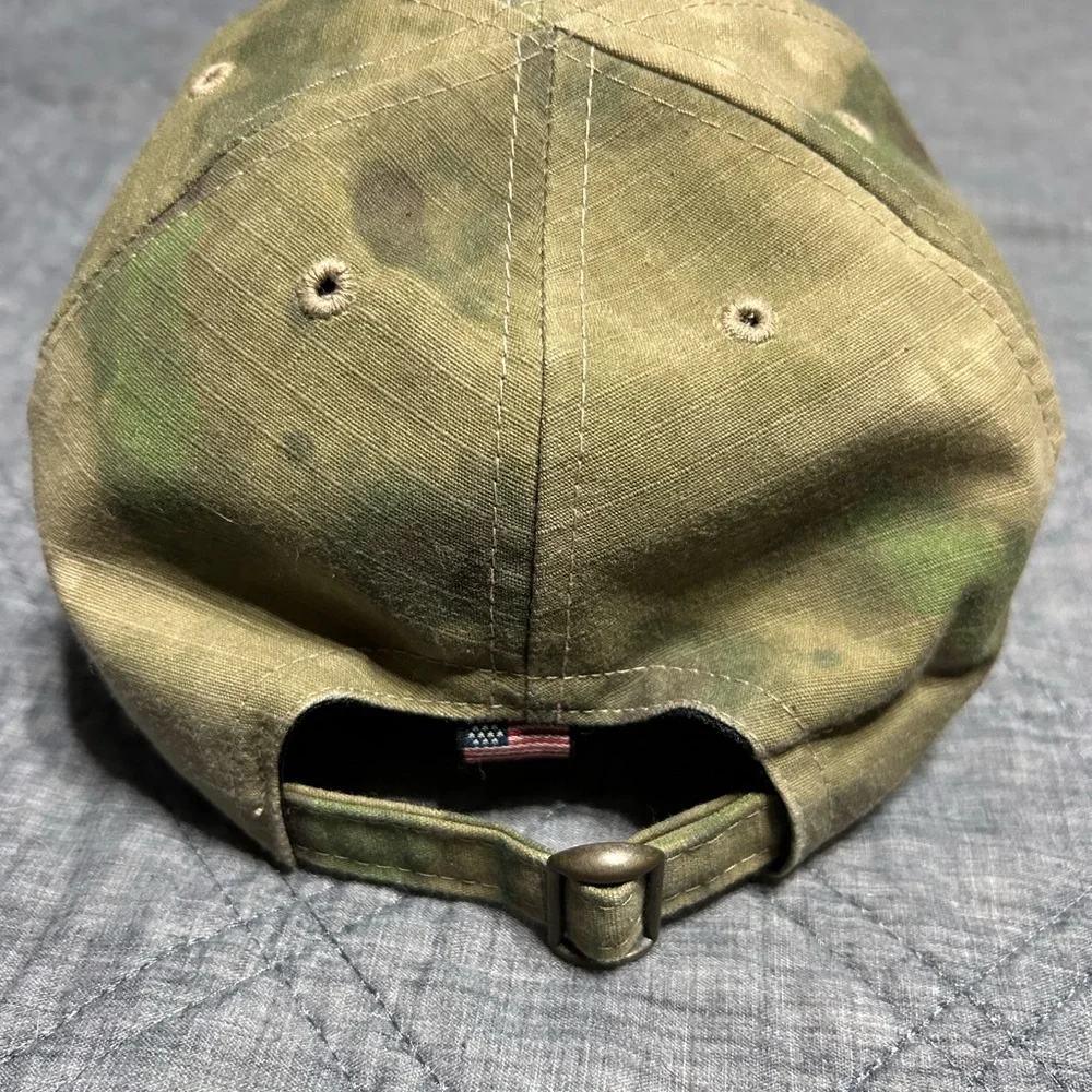 Costa Ludas camo ball cap. - Picture 3 of 4